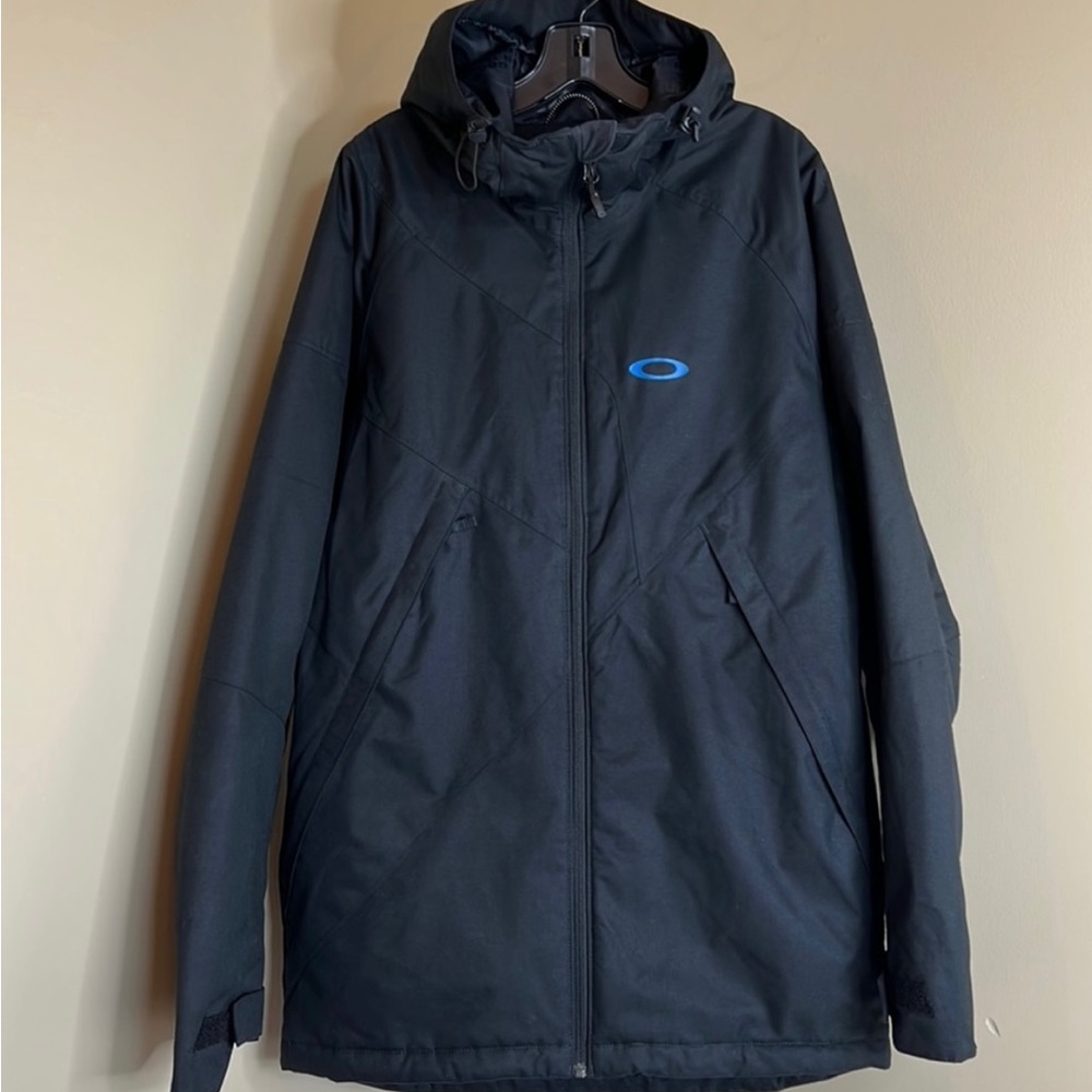 EUC Oakley Men’s Wengen Insulated Hooded Snowboarding/ Winter Coat Size Medium - Picture 3 of 8